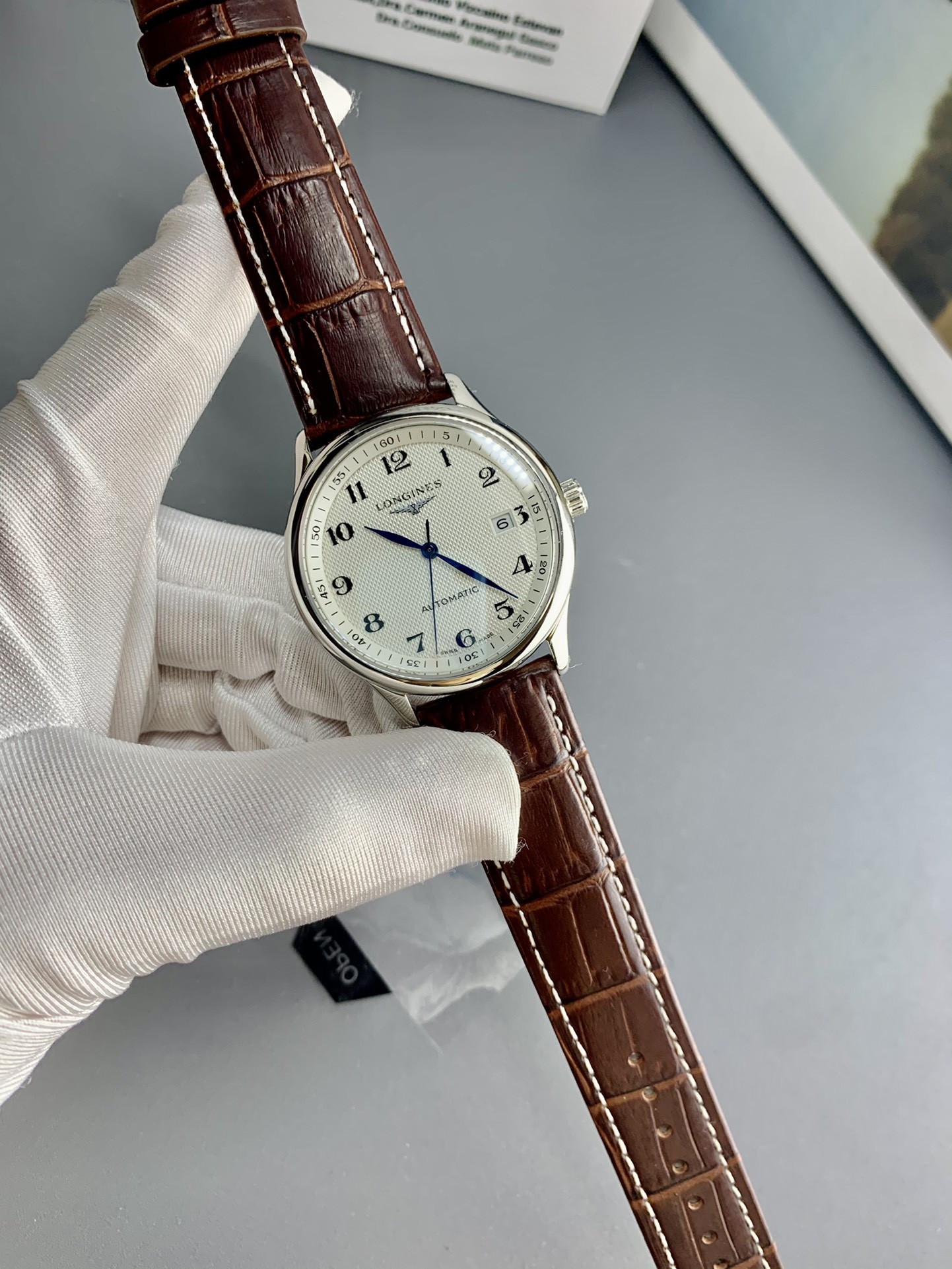 ?? Swiss brand Longines WITH ITS elegant attitude TRUE SELF simple and elegant STYLE favored by the majority of consumers ?? A WATCH to add fashion charm to the wrist ?? LOW-KEY but not lacking in presence! Brand: LONGINES Model: Master Collection men's m
