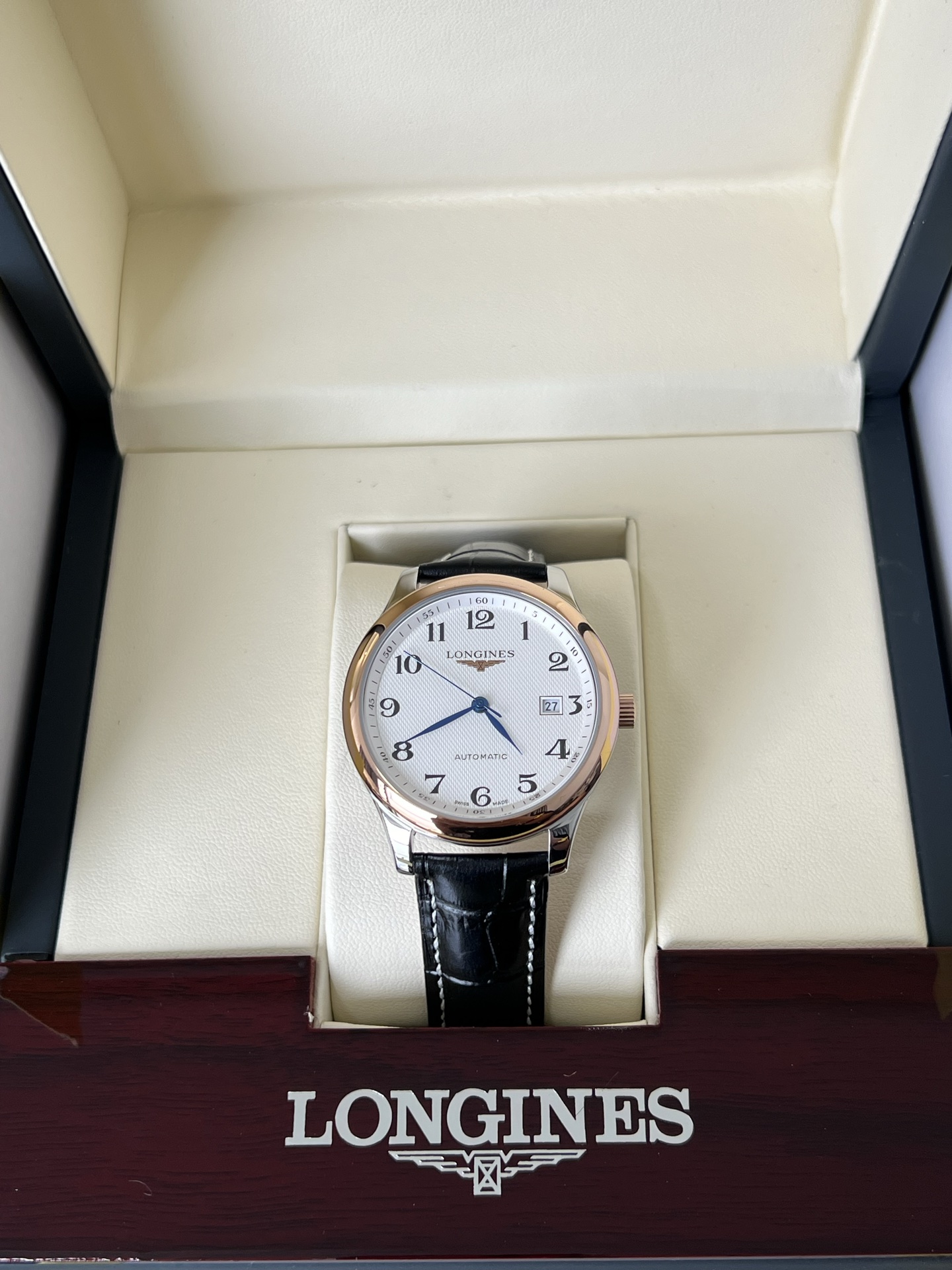 Three sizes in one detail control - The perfect bestseller is coming ???? Master collection Citizen Mechanical Watch for men
[Size] 40mm
[Movement] New original Citizen 8215 movement, corrected official latest original L888 rotor, accurate timekeeping, st