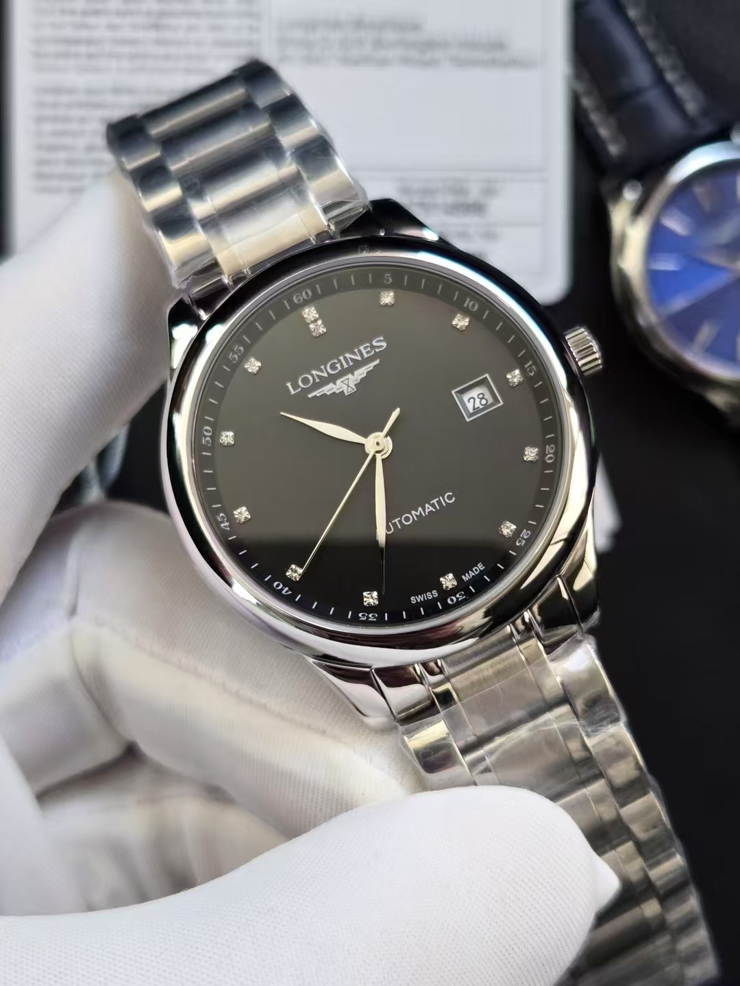 Three sizes in one detail control - The perfect bestseller is coming ???? Master collection Citizen Mechanical Watch for men
[Size] 40mm
[Movement] New original Citizen 8215 movement, corrected official latest original L888 rotor, accurate timekeeping, st