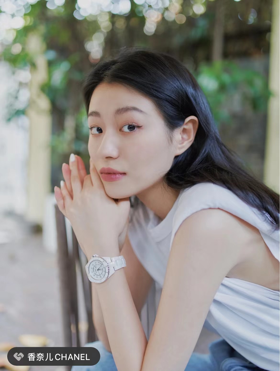 The CH@NEL J12 that I haven't seen for more than three years is finally back [smile] I've asked several times in the past three years if there is one, and I've been waiting for it so long! But this kind of original good stuff is hard to come by ~