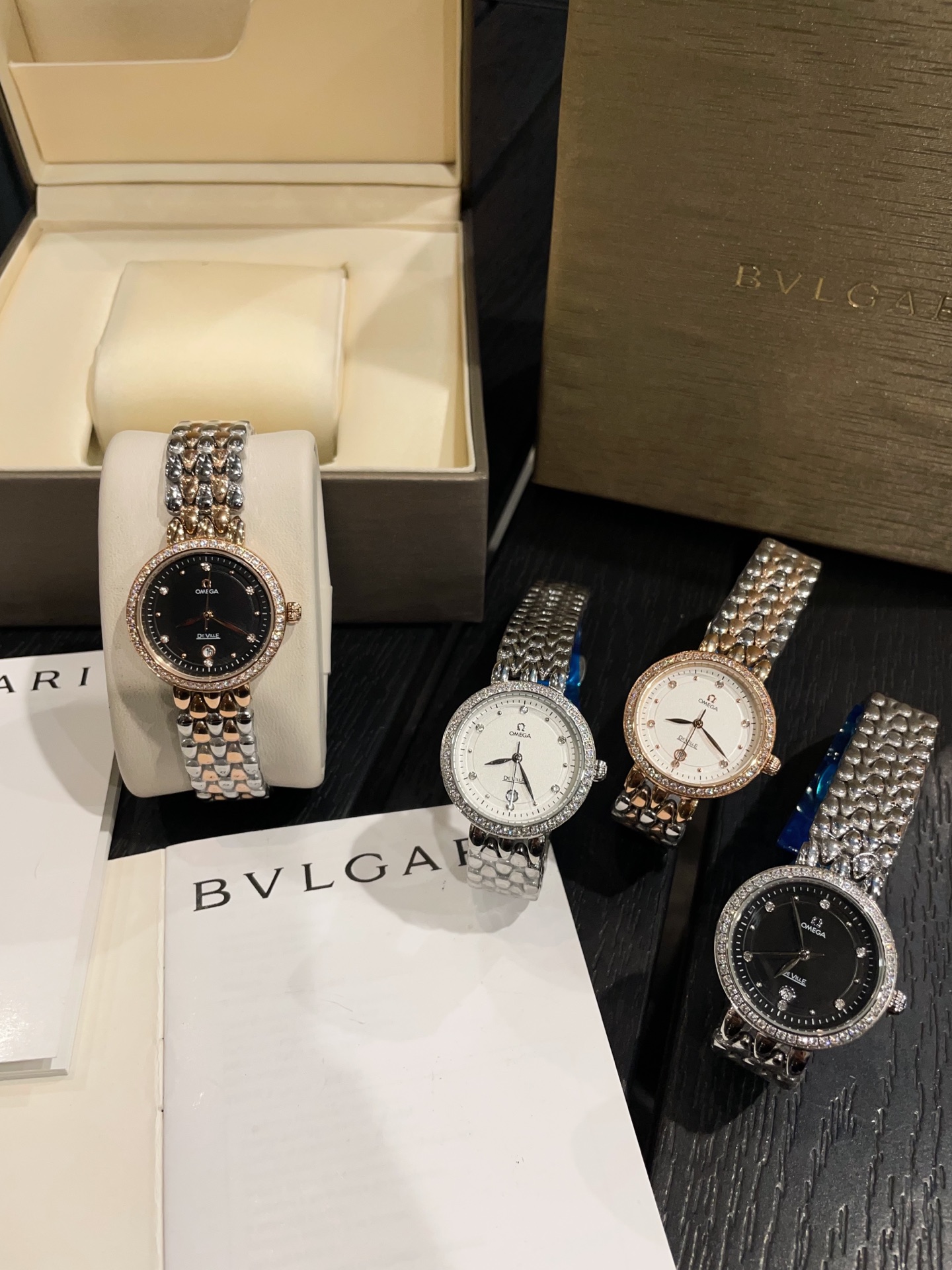 Upgraded OMEGA - Omega ?? Water drop ?? Elegant collection makes a stunning debut, combining the elegance of noble jewelry with the precision of excellent timepiece "dewdrops" to form a dazzling bracelet, with smooth lines exuding the soft and dynamic fem