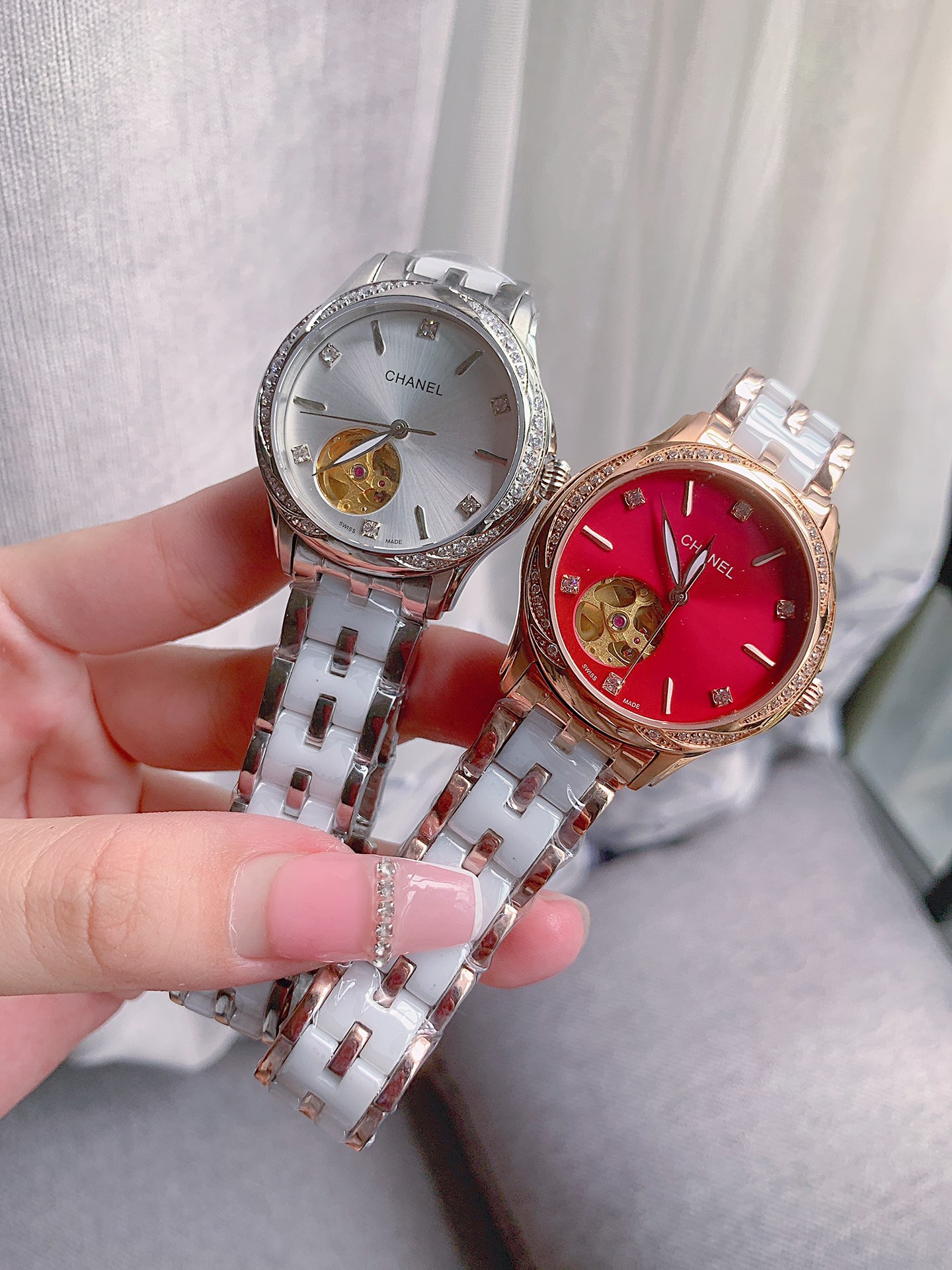 Fashion Mechanical women ?? [Chanel] Top mechanical women 's watch, with original Citizen mechanical gold movement (see movement picture) Zero rework, through high-temperature hardened skeletonized dial, hand-engraved and polished water diamonds set on it