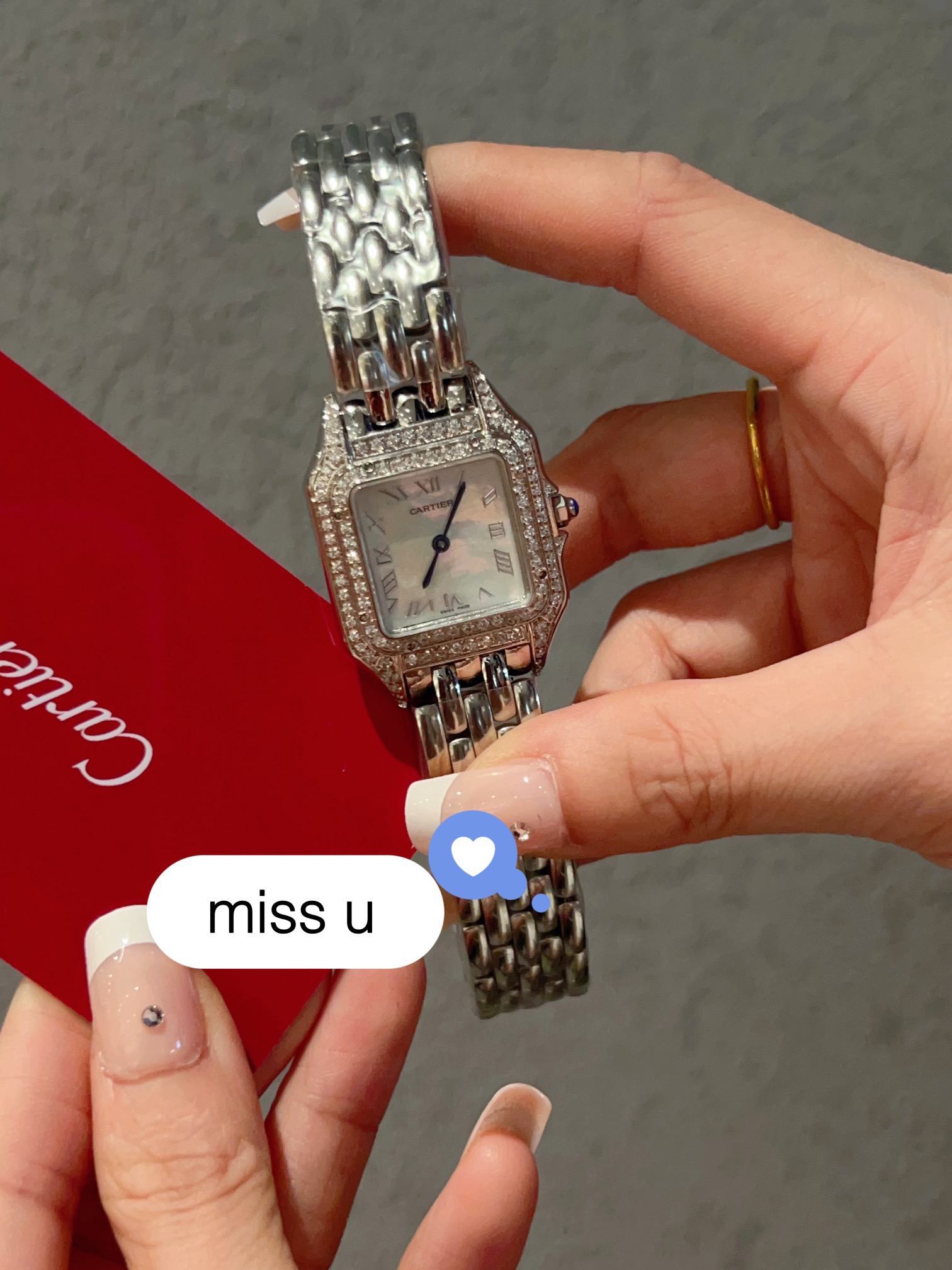 The Cartier Panthere de Cartier Panthere de Cartier collection interprets confidence and elegance with its exquisite and dynamic design and modern style. Its lines are smooth and alluring, fitting the wrist as if dancing on the skin, and its unique design