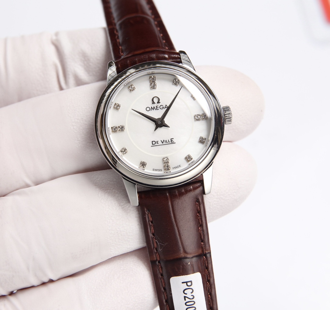 Taiwan factory: White leather 460. Gold ?20. Steel band ?20 (This product has been strictly tested for water pressure resistance, water resistance up to 120 meters ??)
?? This product is shipped in the form of 4? codes combined, and returns and exchanges 