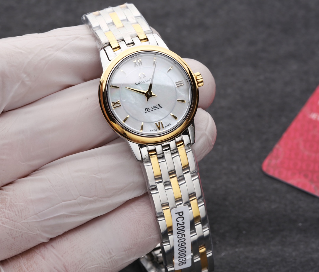 Taiwan factory production: White skin 460. Gold rose ?20. Steel band ?20. (This product has been strictly tested for water pressure resistance up to 120 meters ??)

?? This product is shipped in the form of three codes, return and exchange are in the form