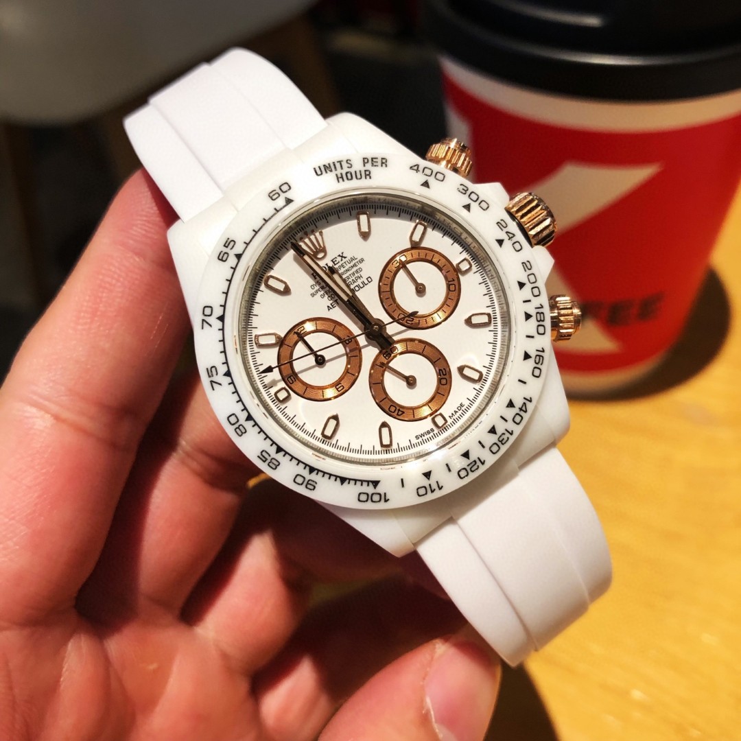 ROLEX
Up to date: The most artistic watch ??
AET x ROLEX x Picasso Crossover
Charles the Great
Picasso officially Licensed (world-famous painting: Richard the Great) AET modified Rolex Daytona
?? Only 10 pieces worldwide
Black ceramic case, rich colors bl