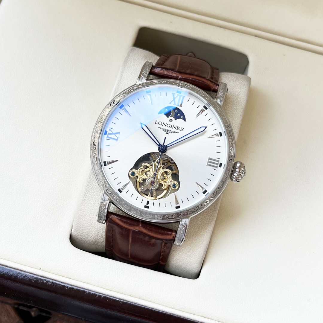 Uniform 600. [New design Classic Elegance] Longines Men watch Automatic mechanical Movement Mineral tempered glass 316L Stainless steel case Genuine leather strap Stylish and elegant Business Casual Size: 42mm diameter 12mm thickness