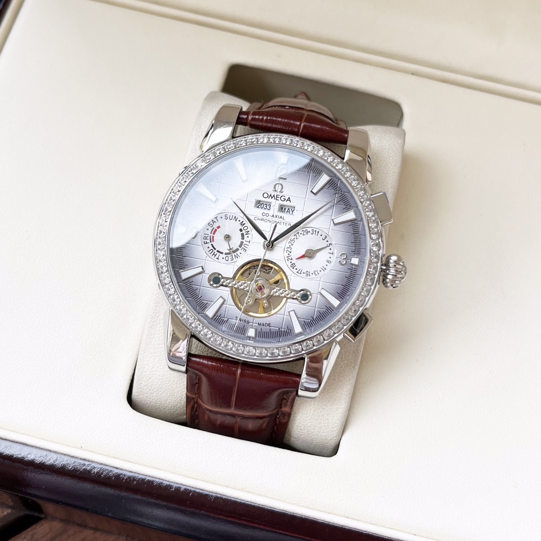 Uni-president 650 [New design Elegance] Omega -Omega Men watch Automatic mechanical Movement Mineral tempered glass 316L Stainless steel case Genuine leather strap Fashionable style Business essential Size: 42mm diameter 12mm thickness