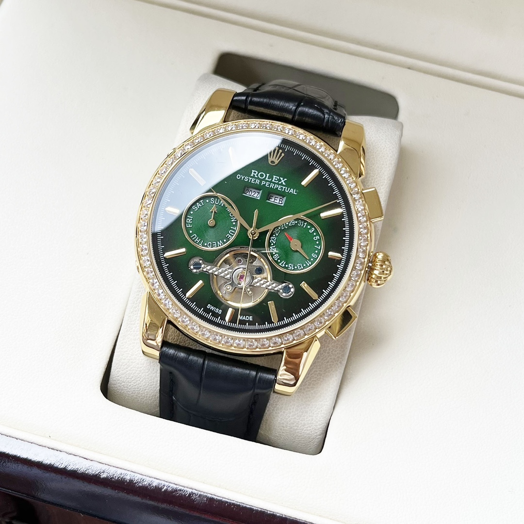 Uniform 650. [New Design Noble Elegance] ROLEX -ROLEX men watch Automatic mechanical movement Mineral tempered glass 316L Stainless steel case Genuine leather strap Stylish and elegant Business Casual Size: 42mm diameter 12mm thickness