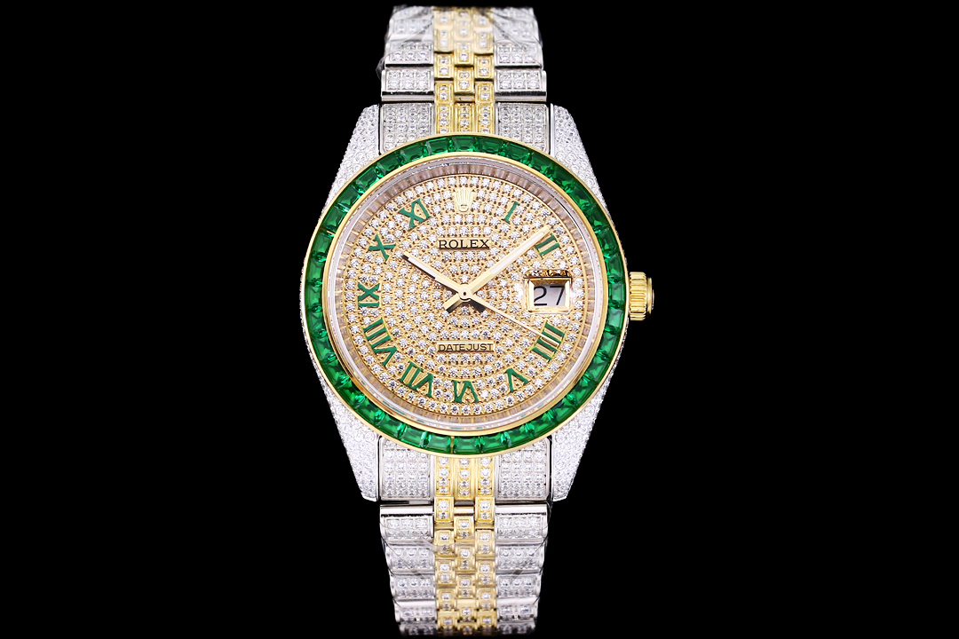 Uniform 2900

??SF Year-end masterpiece Rolex Datejust 41mm. The case size is real 41mm, to satisfy your obscive-compulsive need for size, full diamond custom edition shining, the ultimate luxury work of art on the wrist The whole watch is set with round 