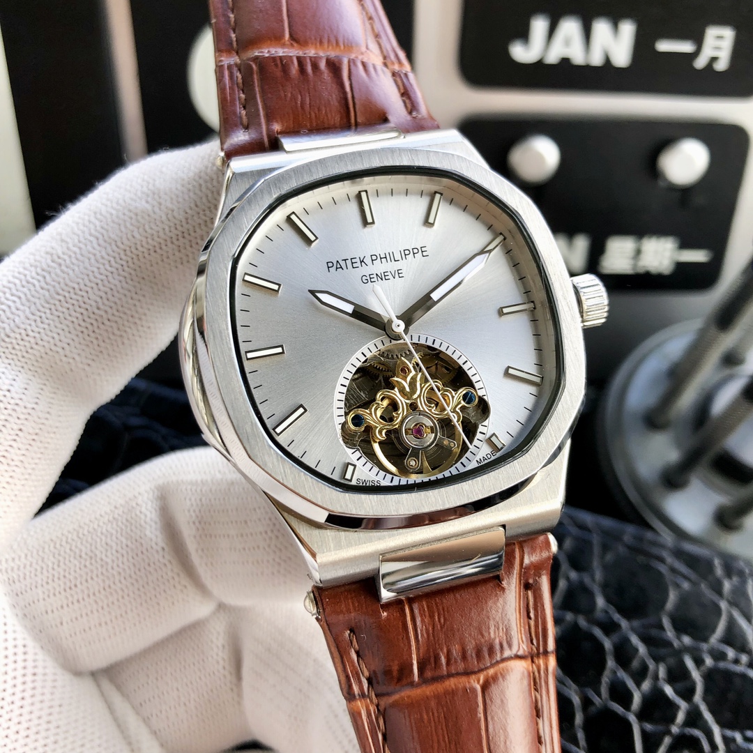 Uni-t: 540??
Brand: Patek Philippe ---- Nautilus Noble HIGH-END men's watch! Luxury grand type, premium top men watch, top skeletonized mechanical movement (stable) Top 316 stainless steel (durable) Mineral super mirror glass (high definition, durable) St