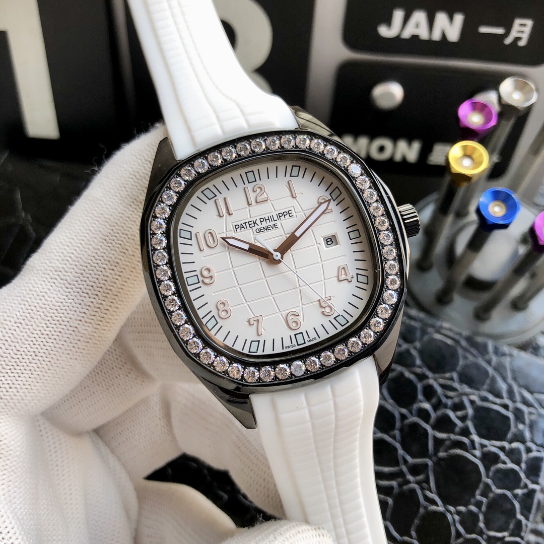 Uni-t: 540??
Brand: Patek Philippe ---- Noble HIGH-END men's watch! Luxury GRAND type, premium top men watch, top mechanical movement (stable) Top 316 stainless steel (durable) Mineral super mirror glass (high definition, durable) STRONG three-dimensional