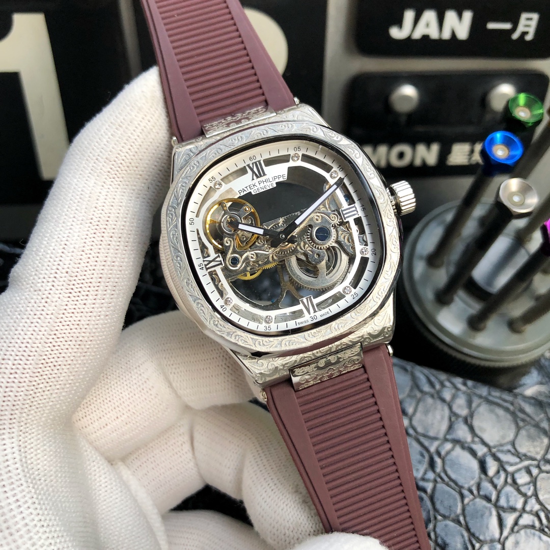Uniform: 570??
Brand: Patek Philippe ---- Nautilus Noble HIGH-END men's watch! Luxury grand type, premium top men watch, top skeletonized mechanical movement (stable) Top 316 stainless steel (durable) Mineral super mirror glass (high definition, durable) 
