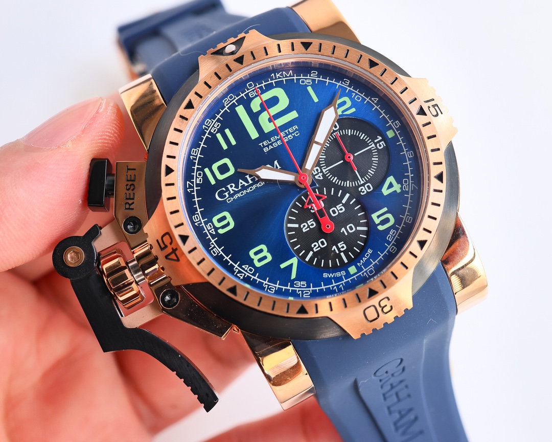 Uniform: 700
The Graham Graham brand watches also inherit the spirit of innovation in functional design. The brand takes a different approach, and each watch is stunning. All watches feature chronograph stopwatches as their primary function, The GRAHAM Gr