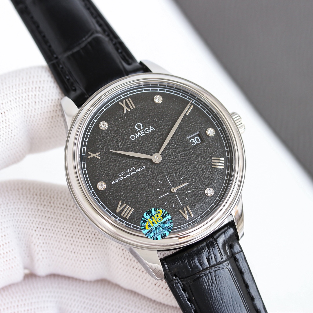 Uniform: 1400
3 Butterfly Fly ELEGANCE GRAND DEBUT ??
1? TW The latest Omega De Ville Elegance Small Seconds model has been newly upgraded with a 41mm diameter in sync with official website
Inside, the Omega 8802 Master Chronometer movement is visible thr