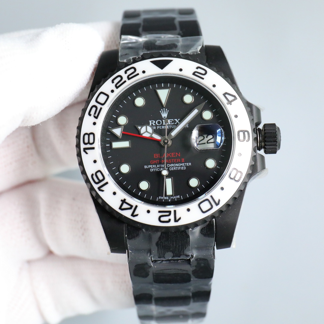 Unification 1900
New BLACK release Rolex BLACK Official Custom Edition GMT REVENGE Limited Edition Release New DLC blackening process + anti-fingerprint coating integrated bidirectional ceramic rotating bezel with clear color transition at the rim of the 