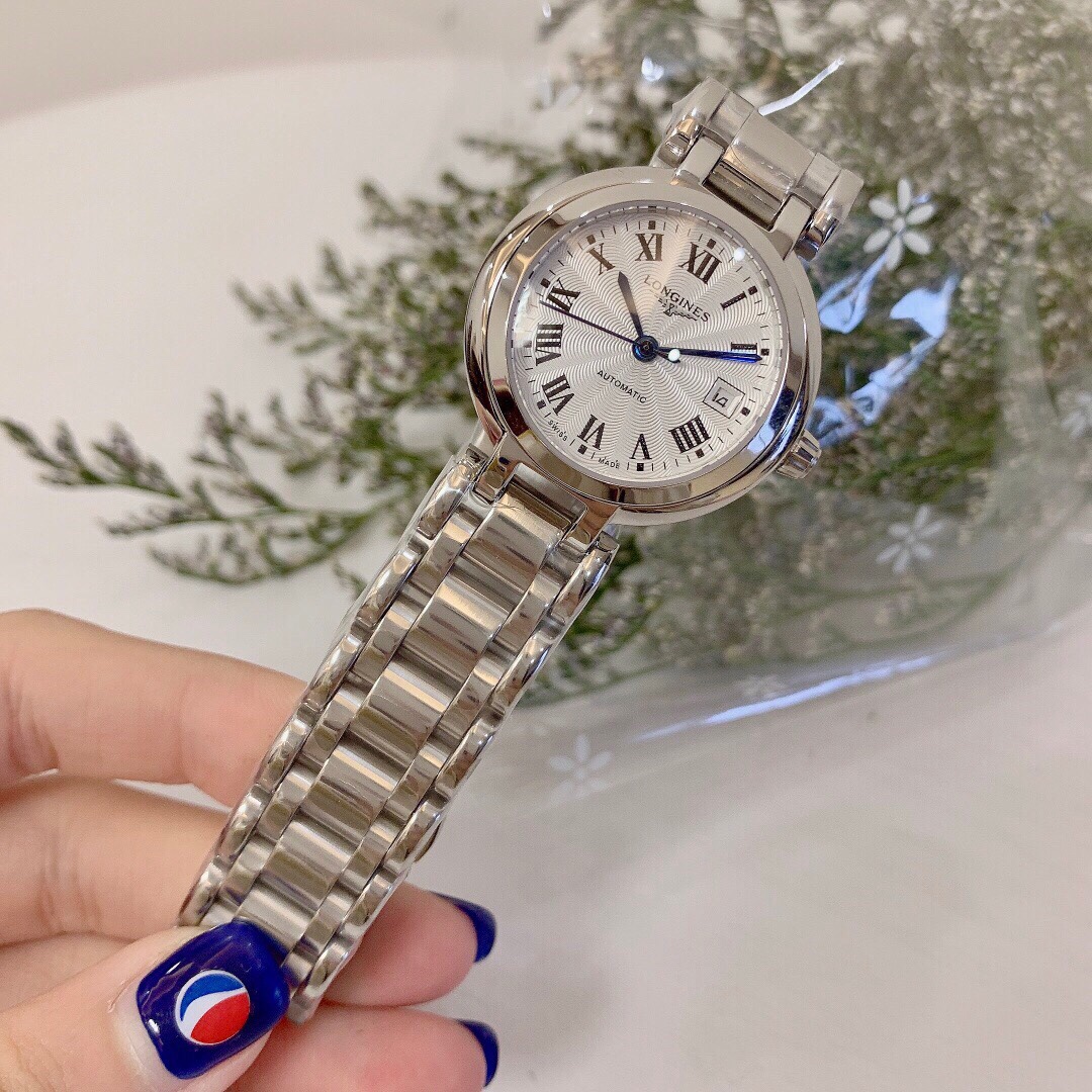 The wrist hour hand, elegance is an attitude. ?? [longines] Moon-Heart collection watches, the perfect definition of elegance. Elegance is an attitude???? elegance, true self. This is the slogan of Longines and its core values. The collection of watches i