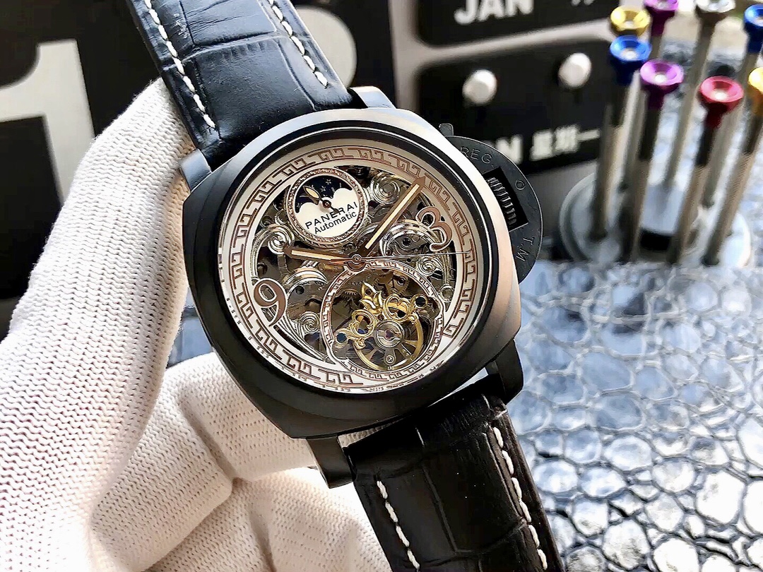 New: Uni-President: 650??
Brand: Panerai ---- Noble high-end men's watch! Multi-functional power display - Luxury grand type, premium top men 's wristwatch, top Shanghai mechanical movement (stable) Top 316 stainless steel (durable) Mineral super mirror g