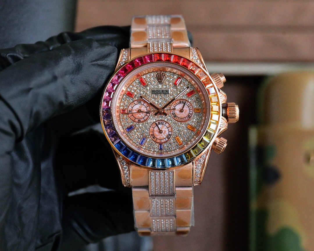?? New Rolex top plaything poison, if you don 't like the same street watch Submariner, he will definitely be your kindred spirit. Based on Rolex 's most classic Submariner series Submariner, the bezel is re-modified and then inlaid with top-quality natur