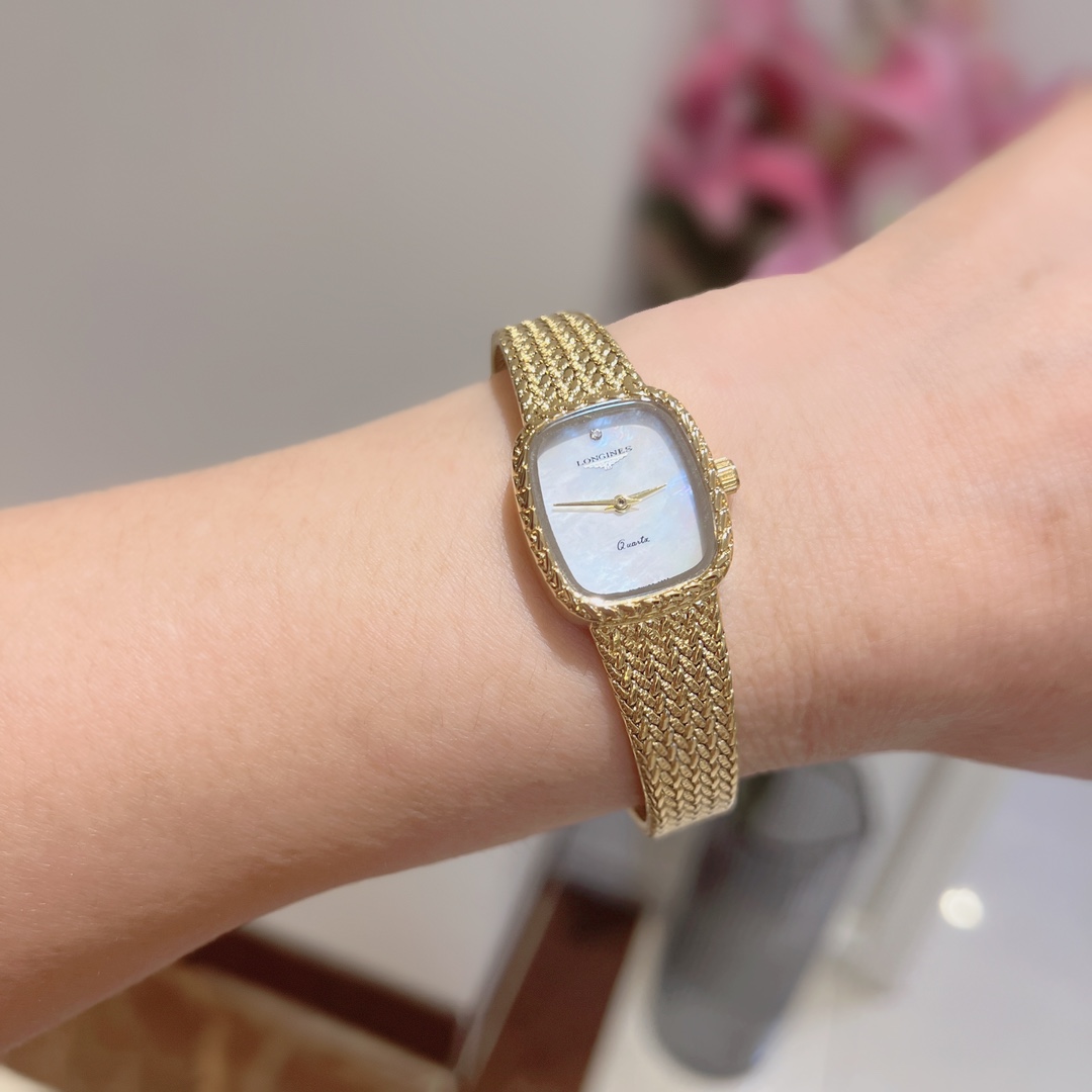 New 2024??290
Most popular Longines super good-looking girls hurry up and get ??
Longines de Trovina Fine Semi-Ladies watch 316 stainless steel strap 2124mm in diameter
