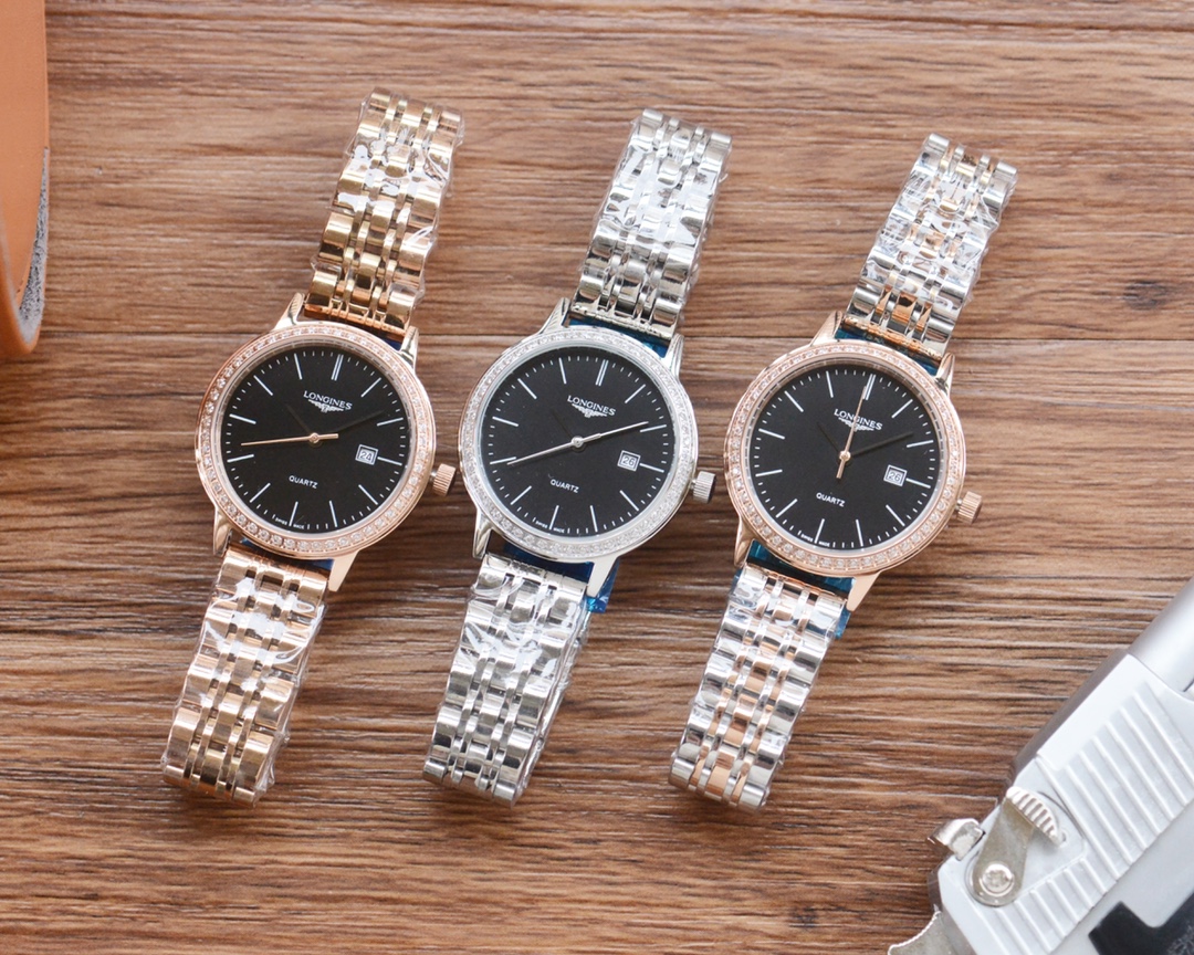 ?? Diamond case 220.240 steel strap 20 Longines simple and elegant women imported quartz movement Mineral glass mirror 316L stainless steel case 28mm diameter 8mm thick ?? This watch is beloved by women, and on different occasions ?? showcases their uniqu