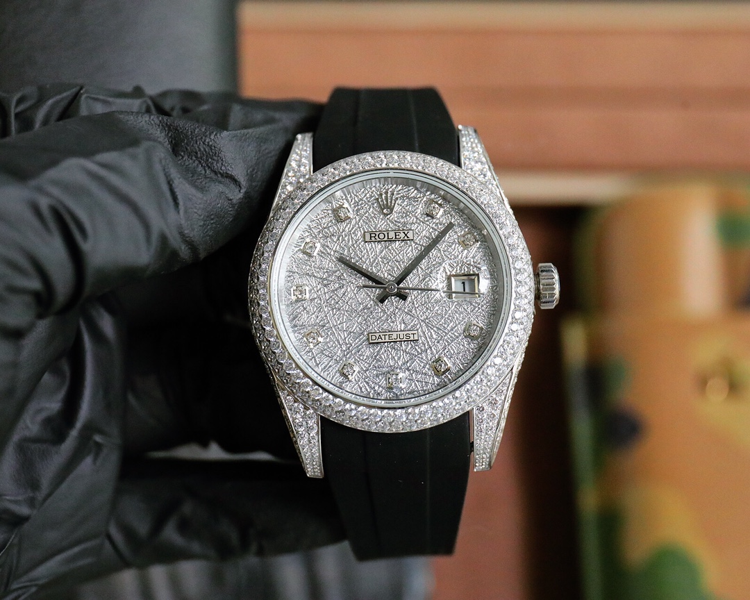 Up to date! Rolex Datejust Full Diamond Luxury 18k Nanotechnology! Crafted with AAA zircon! 3D stereoscopic dial effect! Double-row diamond bezel and three rows of fine diamonds on the side! With a replica of the imported 3255 automatic mechanical movemen