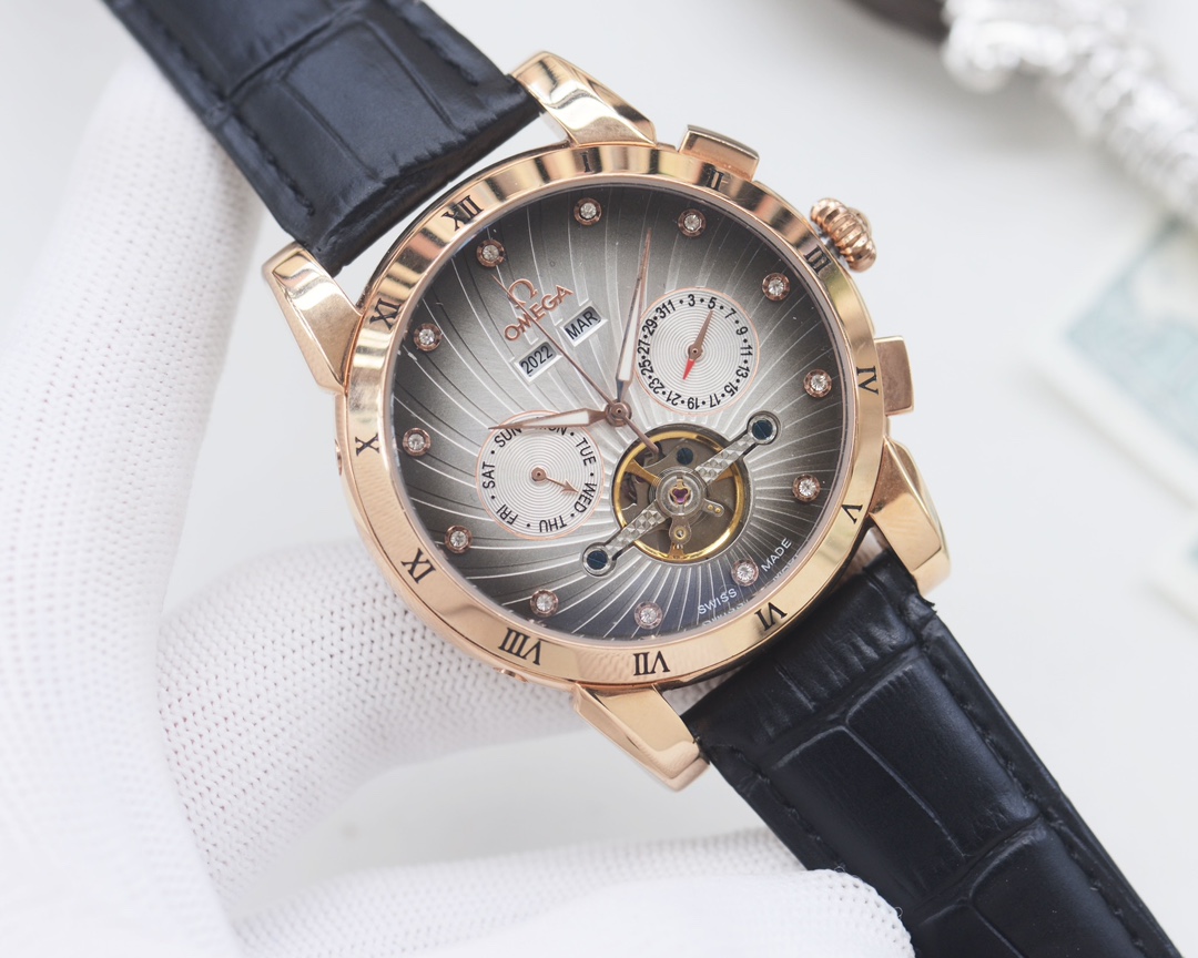 Exclusive: 530
Brand: OMEGA -OMEGA????
Type: Men 's watch ????
Case: Top 316 stainless steel L
Strap: Imported calfskin strap
Movement: Automatic mechanical movement ??
Mirror: Mineral scratch-resistant mirror glass
Size: 42mm in diameter, 11mm in thickne