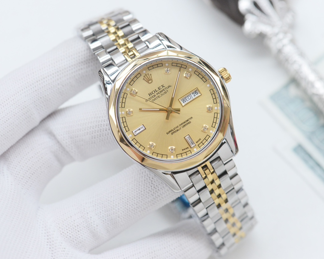 Premium: 650
Brand: Rolex-Rolex ????
Type: Men 's watch ????
Case: Top 316 stainless steel L
Strap: Imported calfskin strap
Movement: Fully automatic imported mechanical movement ??
Mirror: Mineral scratch-resistant mirror glass
Size: 42mm diameter 12mm t