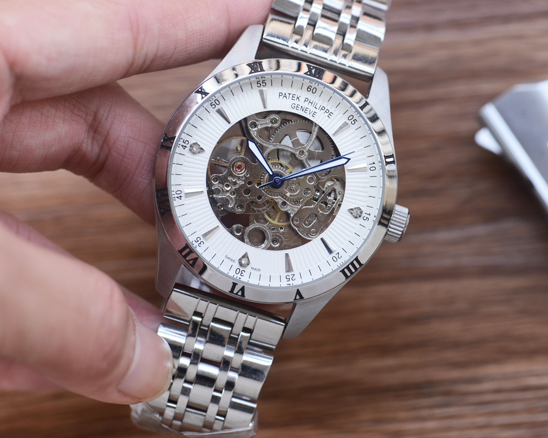 520
[Latest] : Patek Philippe ?? Best designs ?? Exclusive release ??
?? Type ?? : Fine men's watch
[Strap] : 316 stainless steel strap
?? Movement ?? : Automatic mechanical movement
[Mirror] : Mineral-reinforced glass (higher clarity)
Elegance, vastness,