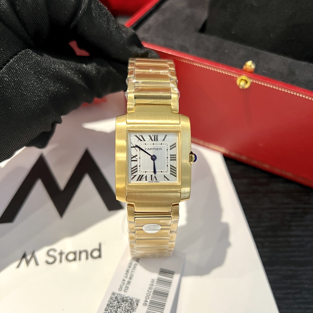 [?? White 300/ Gold 320 diamond ?20]
New French tank size:
Small 25.7 ?? 21.2mm
Medium size 32??27mm
Large 36.7 ?? 30.5mm
The number on the back cover uses the same card and tag as the counter. Follow one form, one card, one tag [three codes in one]