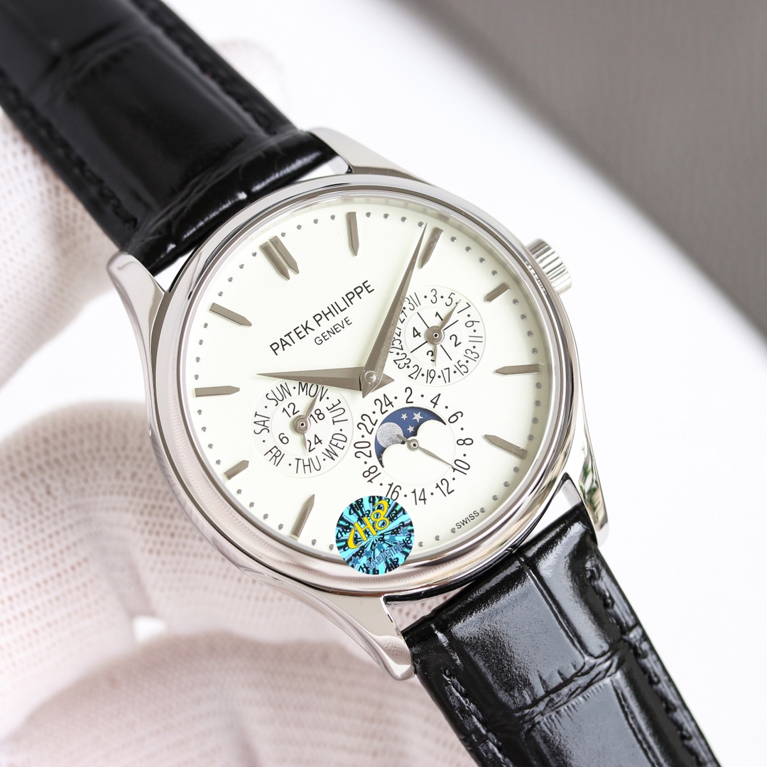 White case 1450 Gold case 1500
Patek Philippe Super Complication 5327, 5140 series watches, the most classic style in the perpetual calendar.
With a dress diameter of 39mm, it is of moderate size and suitable for professionals of all trades. The dial layo