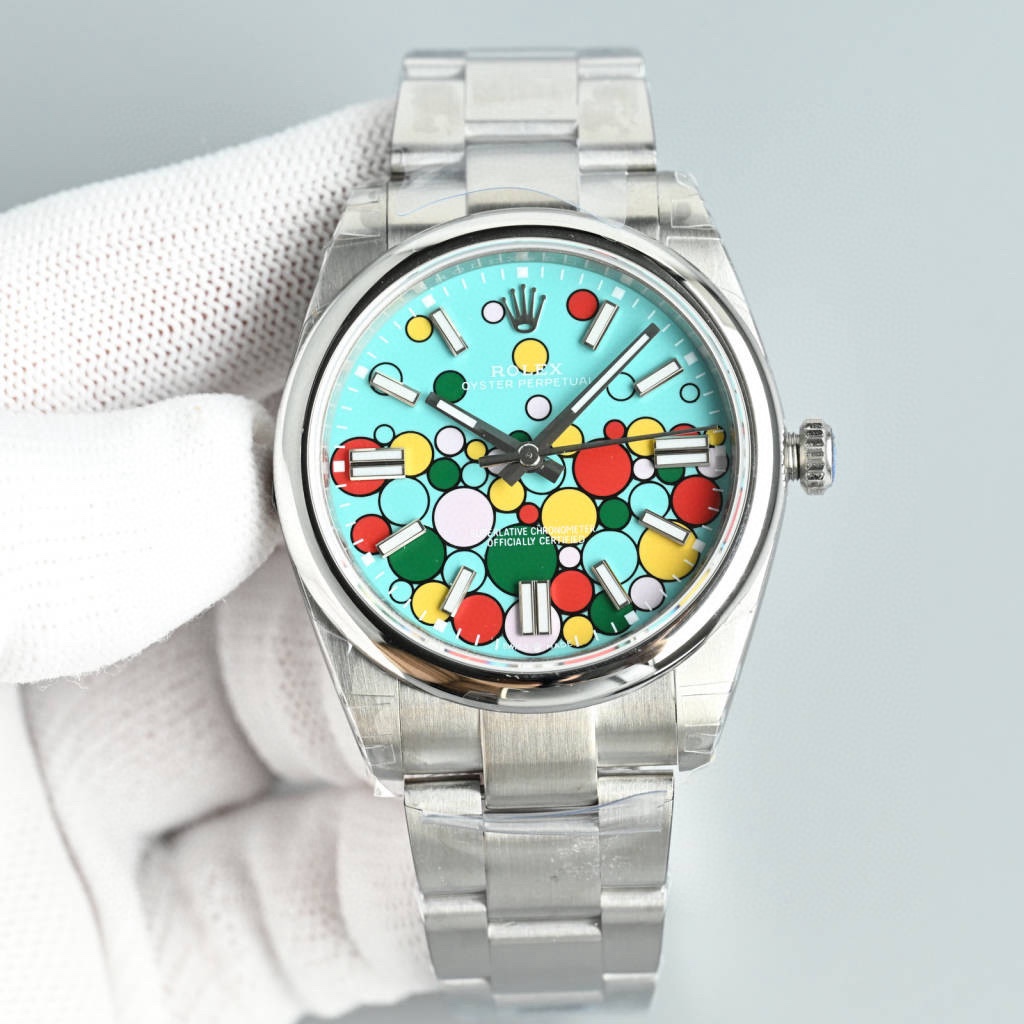 3230 all-in-one :1400
HP factoty Rolex Timeless Masterpiece arrives:
1 ? with Shanghai 3230 movement, power reserve 40 hours, all engravings and logos are the same as the original;
2 ? The same thickness as the original 12mm, 41mm in diameter; Suitable fo