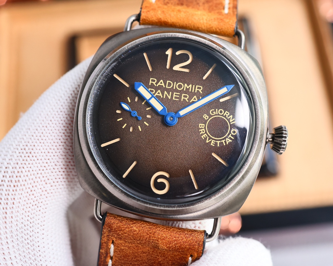 760. V7 Panerai Raemir series PAM01294 [The latest V7 version Panerai with original imported automatic mechanical movement ?? Made in Panerai 's new material BMG-TECH?, with high strength and scratch resistance. Each watch is one of a kind. The circular h