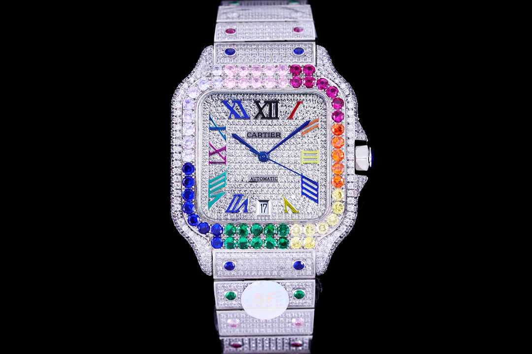 ?? New Cardia Santos ?? Starry sky is coming! The whole watch exudes the heat of summer, with a variety of colors and colors. It is set with multiple diamond colors. All the diamond colors on the dial can be matched and interchanged at will. The most outs