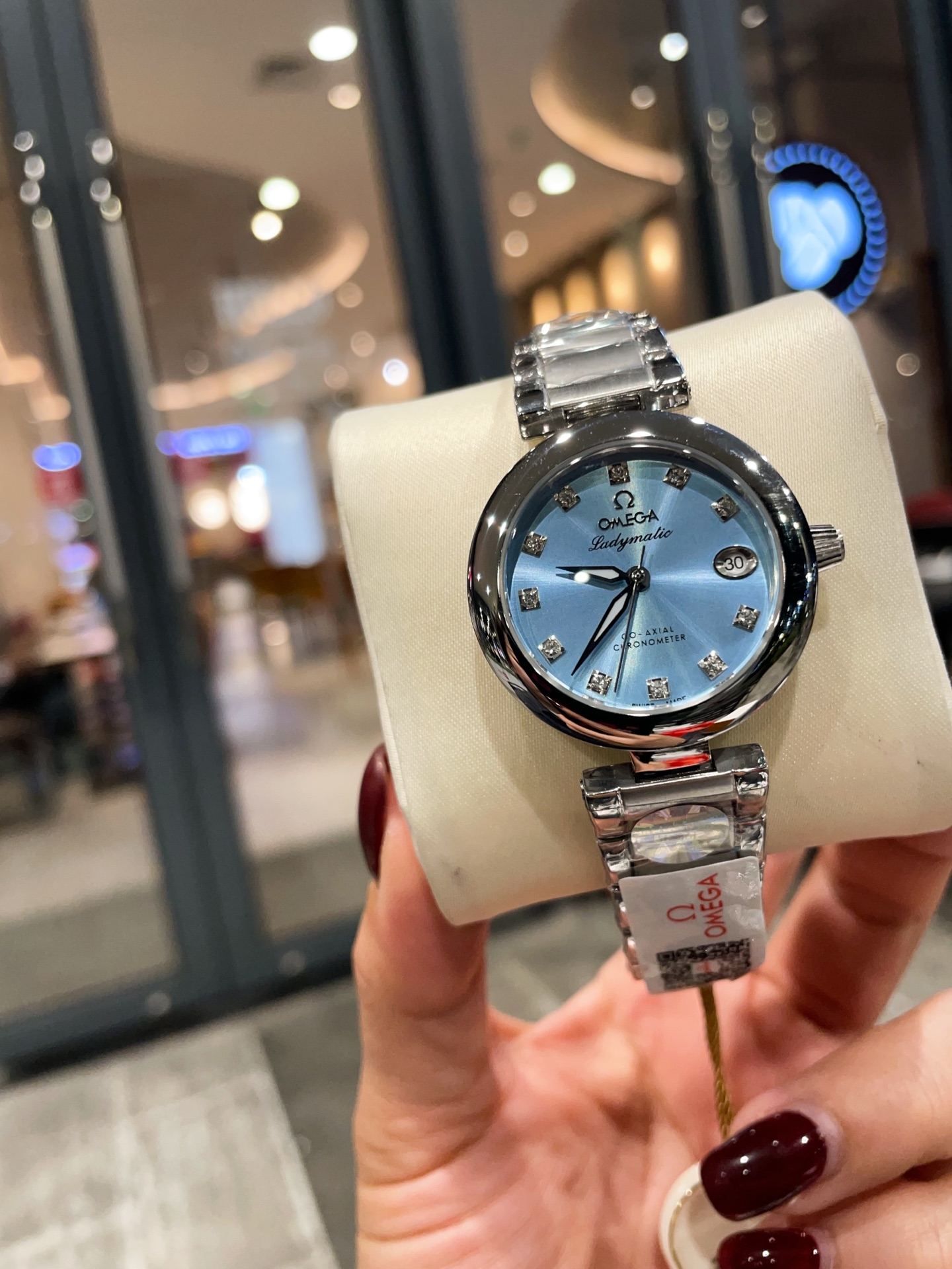 ?? Aperture 300 Drill ring 330 [Steel plate same]
??? Omega Ladymatic | New macaron colors ???
??2025 debut new model - Ladymatic This macaron color is simply stunning and top-notch! Sure enough, large dials are the most popular this year ?? with a 34mm c