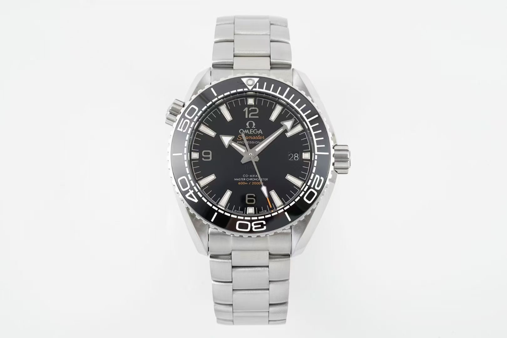 TVS tape version 1350 steel strap version 1450
TVS OMEGA Seamaster 600 series Strongest v6 version 8900 Seamaster Ocean Universe 600 METER watch Hot ARRIVAL: The highest version Ocean Universe series watch on the market ???OB2 hour hand adjusting date
[1]