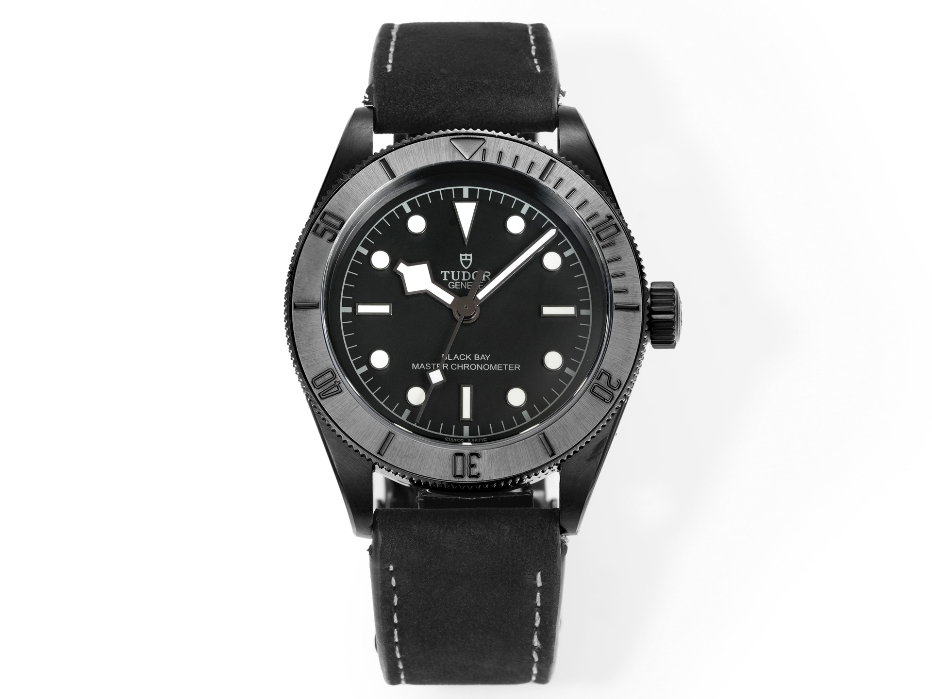 From GR 1700
New GR: TUDOR ???KV3 Black Samurai caseback watch Dark Eye of the Night, glimpse the mechanical beauty of the Black Samurai collection

** Deep like the night, sharp and revealing. The Tudor Bay Darth Vader transparent back watch, inheriting 
