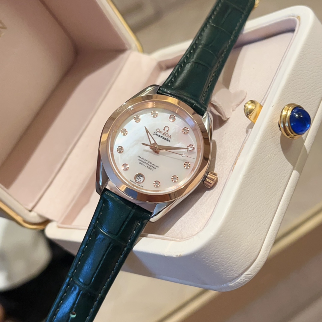 ?? Aperture 340 drill ring 360
?? Today 's Picks - Elegance Series ??
??Omega Good Things to Share # Seamaster Aqua Terra Aqua Terra 150 Master Chronometer Ladies' watch, ring-set with brilliant diamonds, interpreting exquisite and charming style. This Se