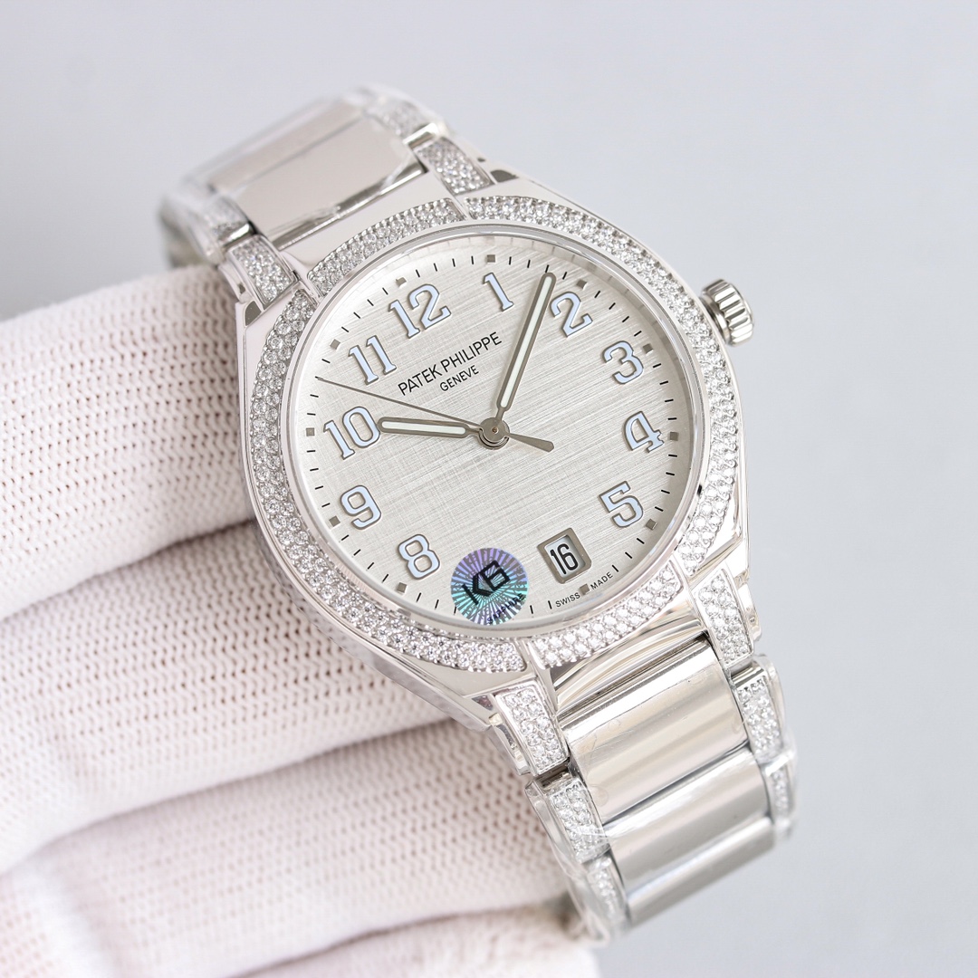 White steel 1800 Gold 1850 (steel band with diamonds expensive 50)
Patek Philippe TWENTY ~ 4 Series 7300 makes a stunning debut. Come with ?? original portable leather case
Case: One-piece rectangular case. The size is 36mm, the same as the genuine. Bezel