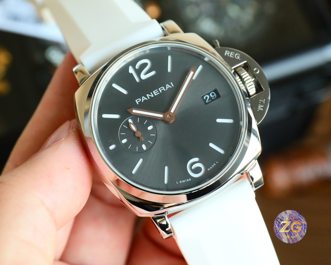 New V7 Panerai loves the "Na 'ai" again with a new face ????
Strength "Good craftsmanship" "good quality" naturally "good word-of-mouth"
There is a kind of "panpei" called "absolute Panpei"
Dare TO LOVE, DARE TO TAKE, PanerAI ???? ALL SHOW THE CHARM of me