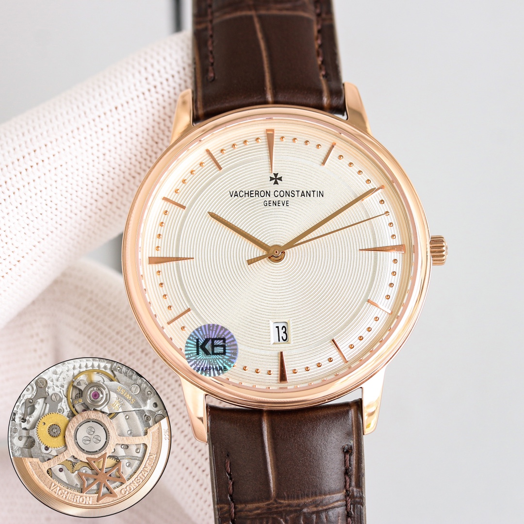 All-in-one: White case 1200, gold case 1250
The new Jiang Stanton Legacy 85180 series is coming
1 ? : The logo and letters of vc on the mirror glass have a better three-dimensional effect.
The new watch is understated and minimalist, embodying timeless st