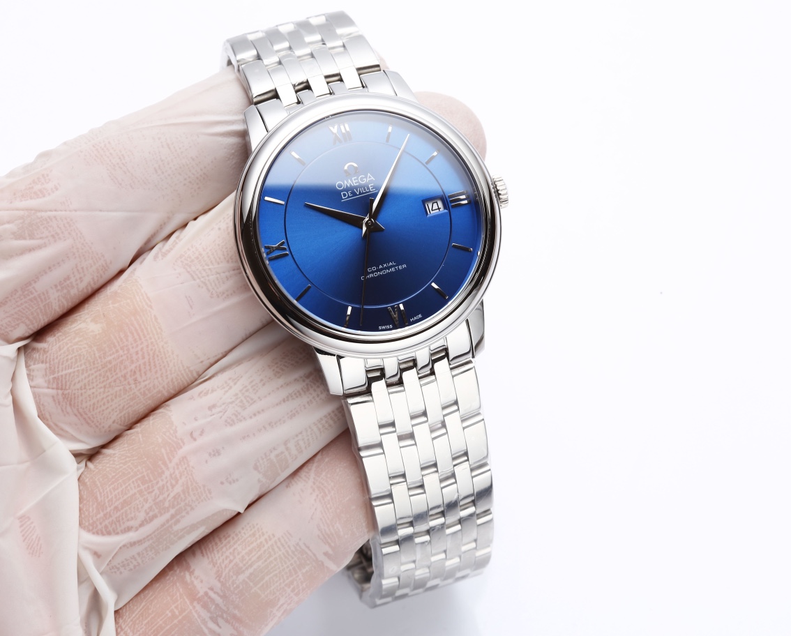 Taiwan factory production: White steel 560. Gold rose ?20. Leather strap ?50. (This product has been strictly tested for water pressure resistance, water resistance up to 120 meters ??)
Omega DE VILLE collection! After two years of development and product