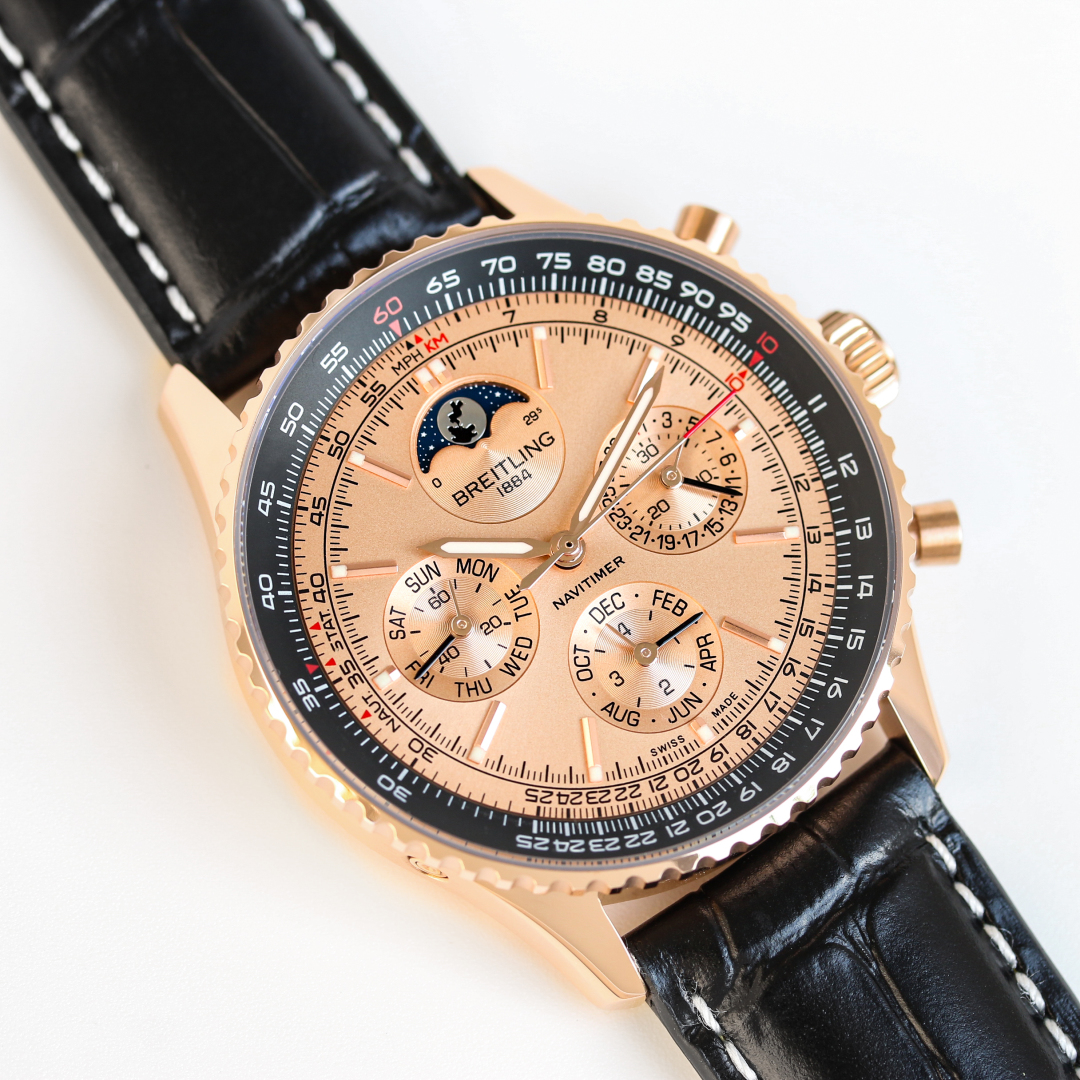 SJ produced 1900
The V9 Breitling Aero Chronograph series ?? The D05, a 140th anniversary limited edition, is powered by the revolutionary B19 in-house movement (a remake of the imported Seiko NH36 movement modified into a multi-functional one), with stab