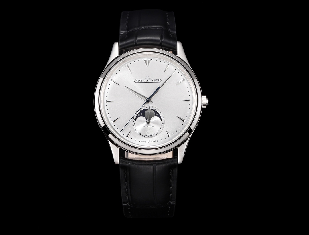 1550
N1 Jaeger-lecoultre JL Master Moon Phase OT1 Dress Men's Watch Q1368420. (Case diameter 39mm, thickness 9.9mm)
[Moon Phase Dial] CNC engraving (non-surface mount) up to 98% similarity!
?? Movement ?? Original mold replication of Cal.925/1 integrated 