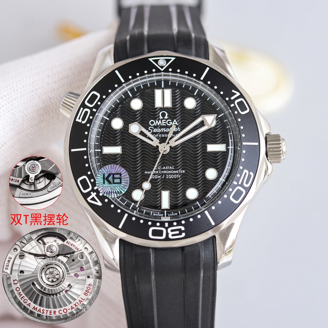 Tape 1300 Steel Tape 1400 (send tape)
James Bond star same. Order and get a pair of original tape straps!
?? The new model features a 42mm stainless steel case with arched sapphire crystal and comes with a mesh bracelet. Simple dials without date Windows 