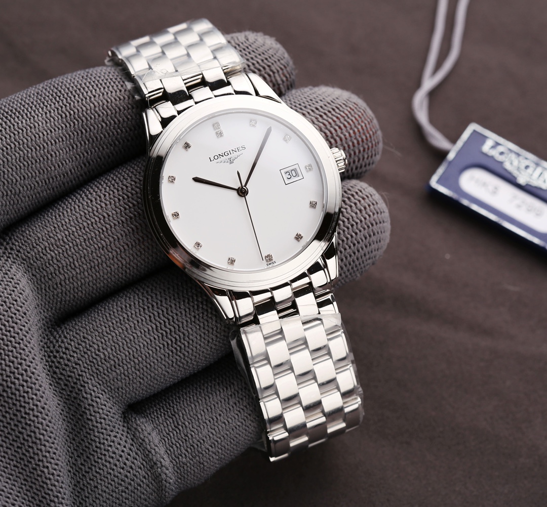 Made in Taiwan: white steel P: 530. Gold ?20.
(This product has been strictly tested for water pressure resistance, water resistance up to 120 meters ??)

(This product is sold with a tag card, return and exchange are in and out as a whole set, do not mat