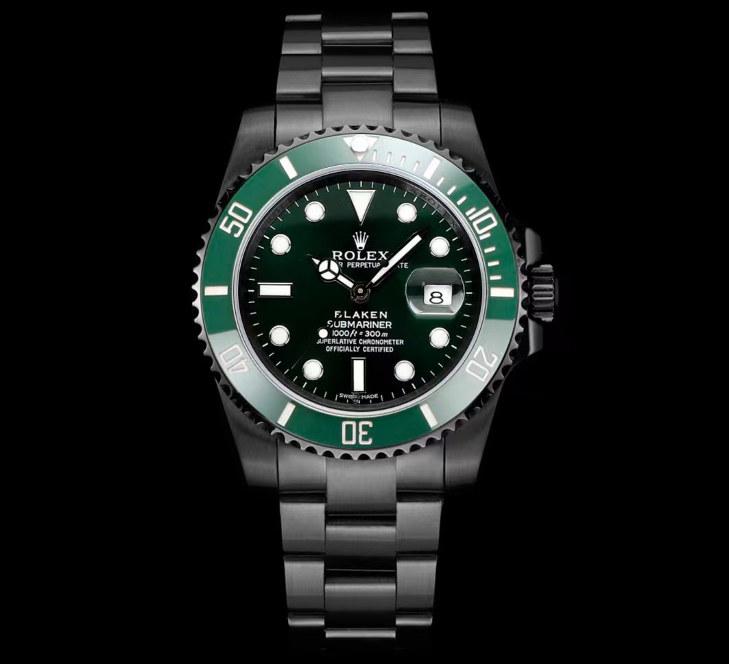 1200
VS+Factory
The latest version of ROLEX V3! Submariner BLAKEN official Obsidian Black version,
In sync with the original: 3135 movement, high fidelity and stable timekeeping, blue hairspring, KIF shock absorber. Submariner series 40mm
The case is made
