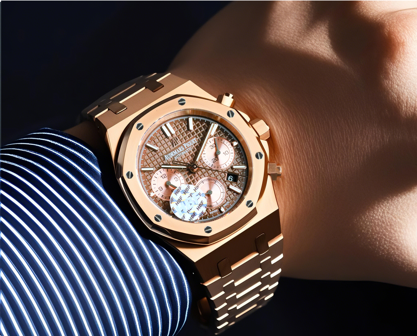 ??HBF Factory! Audemars Piguet late 2024 blockbuster
Top market version (original mold, three shell sets, 1:1 original replica, thinnest and best, no fake at first glance)
Audemars Piguet Royal Oak 263311.OO.1220ST.01 Chronograph!
1 ? with the same (6-dig