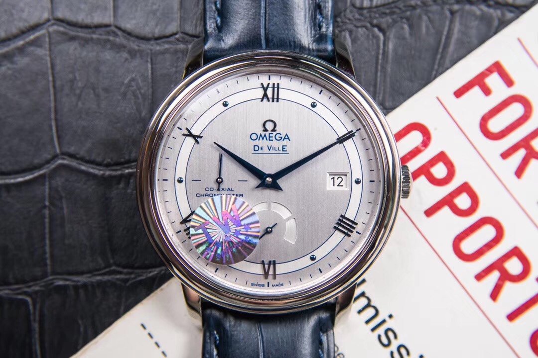 [TW] Omega Power de Ville is equipped with a 2824 modified 6-position true power, 9-position small seconds movement that is consistent with the genuine Cal.2627. All hands are genuine and usable. The case back is flawless. The original mold, 39.5mm in dia
