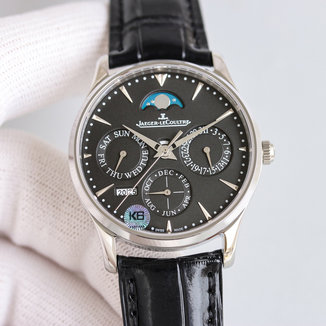 White case 1700 Rose gold 1750 (plus 50 with diamonds)
GR Factory's new product, after three years of research on the Jaeger-lecoultre Master All-function Perpetual calendar mechanical movement, reproduces the Jaeger-lecoultre Master Perpetual Calendar au